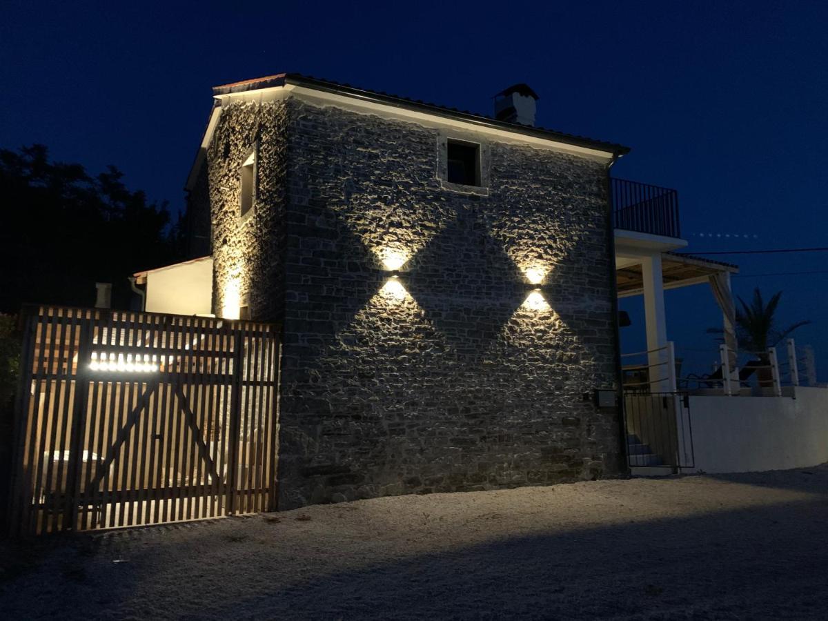Villa Carica Krasica  Exteriör bild